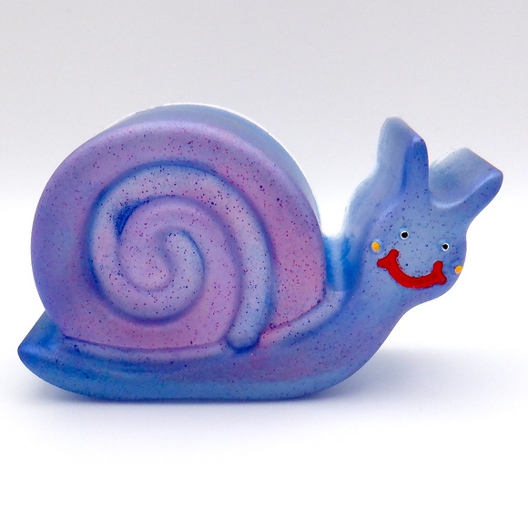 Handmade Resin Snail - Picture 5 of 6